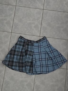 SO Two-Tone Blue Plaid Circle Mini Skirt, Size 5